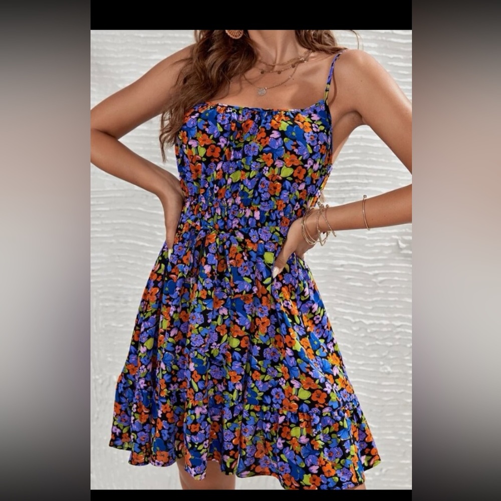 SHEIN floral dress size medium